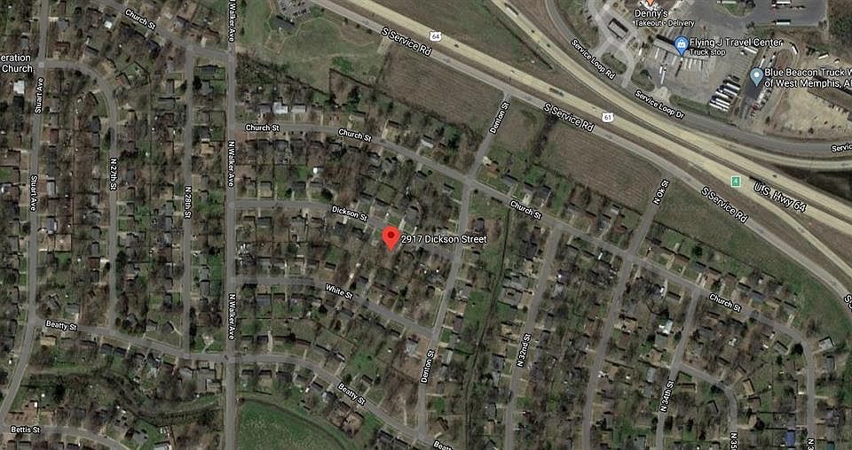 1st image of 2917 Dickson St