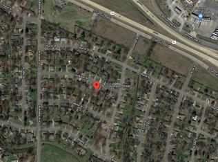 2917 Dickson St, West Memphis, AR 72301
