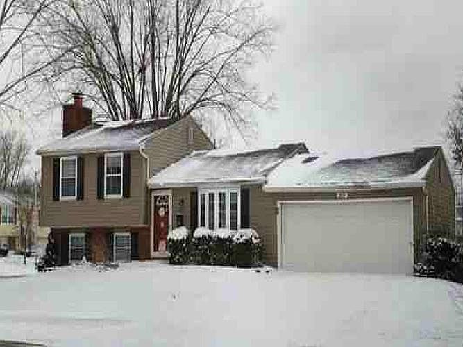 1st image of 201 Northeast Cir