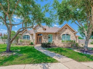 13403 Lakemeade Ct, Sugar Land, TX 77498