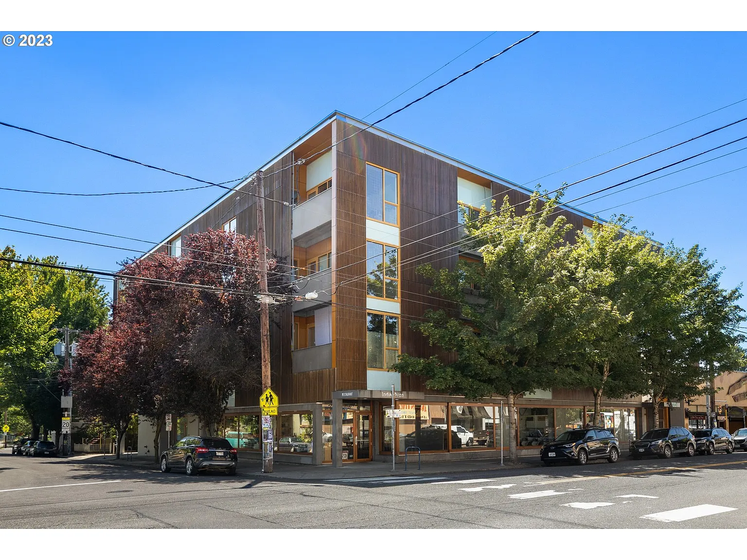 915 SE 35th Ave APT 208 photo 1
