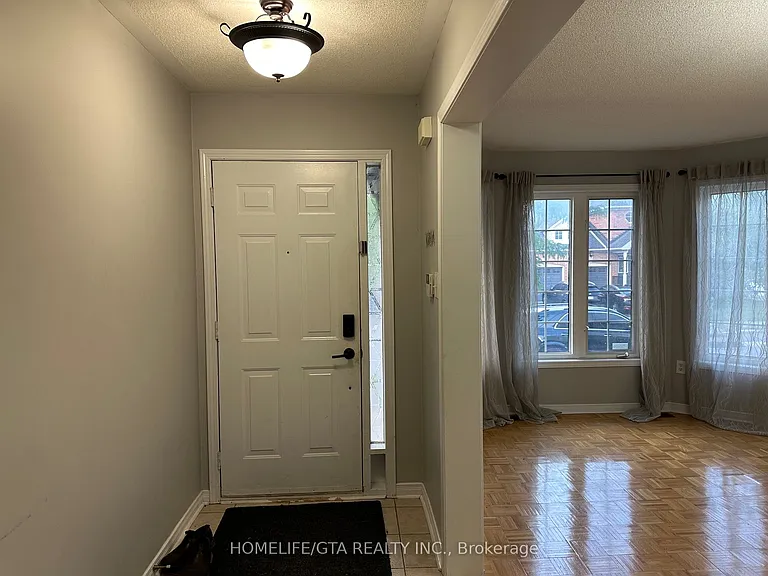 254 Marble Pl — Photo 2