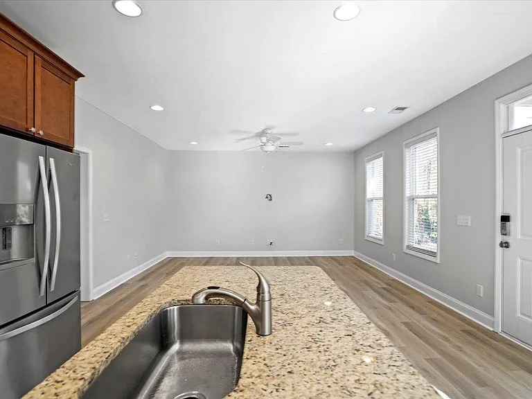 3636 Tower Dr — Photo 13