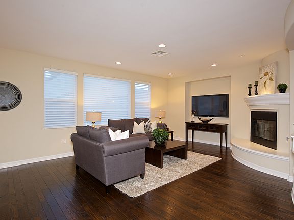 3rd image of 5779 Gablewood Way