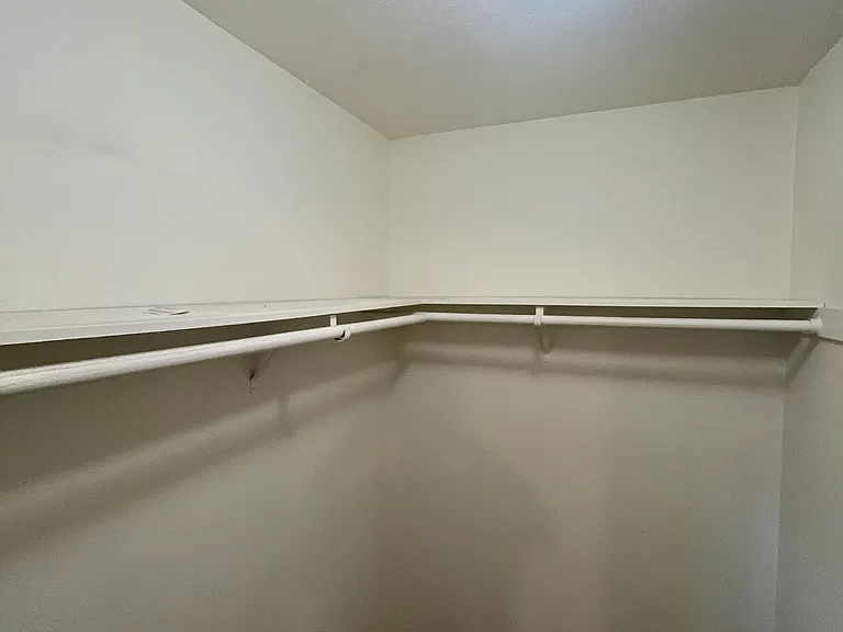 2112 E Vista Way #27 — Photo 17