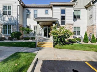 533 Commerce Dr UNIT 202, Madison, WI 53719