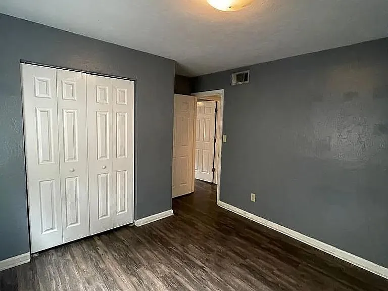 2 bed, 800 sqft, $1,050 — Photo 4