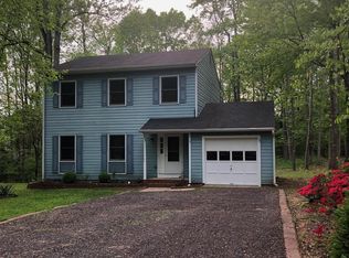 105 Cloverhill Ct, Locust Grove, VA 22508