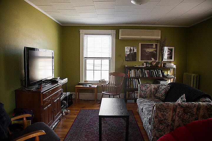 3rd bedroom or tv room