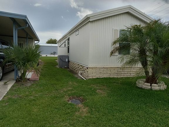 3rd image of 3 Topaz Ln