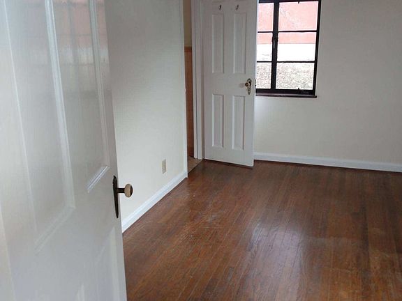 5th image of 544 Elberon Ave APT 4