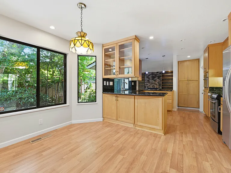Breakfast Nook