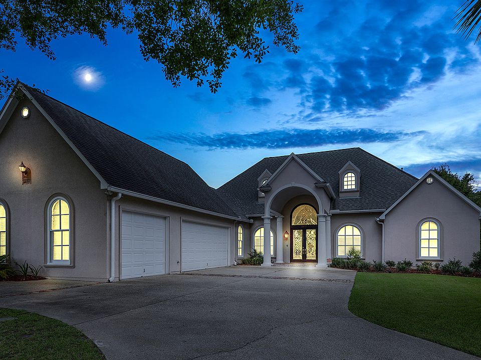 1st image of 36478 Hidden Oaks Ct