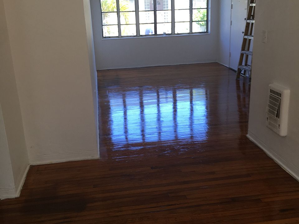 2nd image of 1135 Marseille Dr APT 2