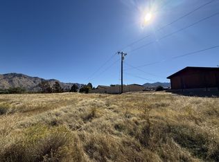 2350&2352 Sweetwater Dr, Lake Isabella, CA 93240