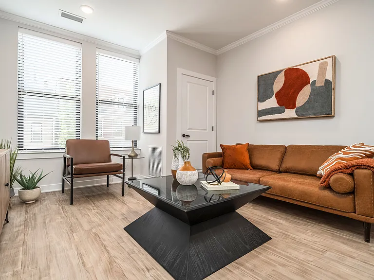 Taylor Flats — Photo 16