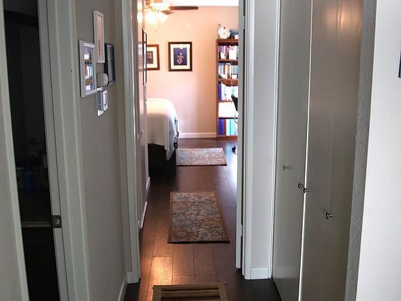 4th image of 5168 E Meadowview Dr