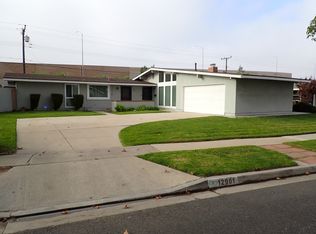 12901 Martha Ann Dr, Los Alamitos, CA 90720