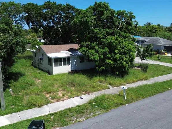39 NW 13th Ave, Delray Beach, FL 33444