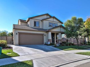 250 Colonial Trl, Lathrop, CA 95330
