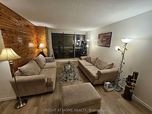 4th image of 25 Kensington Rd #1912