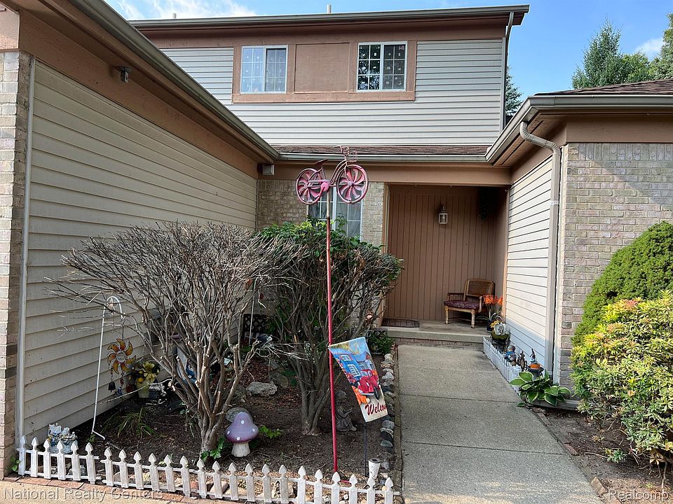 1st image of 35428 Pheasant Ln
