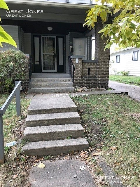 1st image of 538 1/2 W 29th St