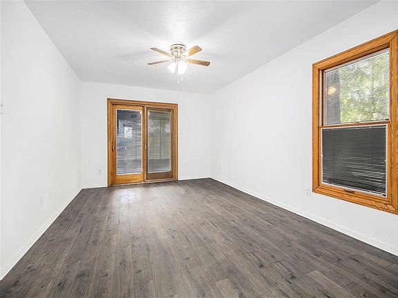 4th image of 19522 Gamble Oak Dr