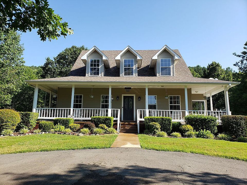 1st image of 312 Belle Terre Dr