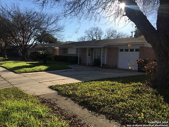 2nd image of 8215 Hohen Ave