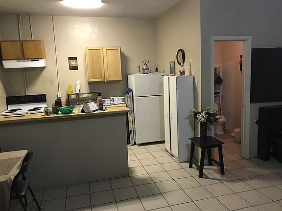 4th image of 1720 Santa Maria Ave