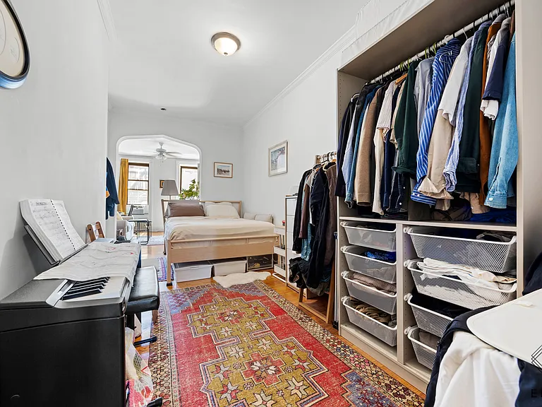 860 Manhattan Ave #3L — Photo 5
