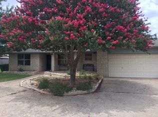 106 Spanish Oak Cir, Georgetown, TX 78628