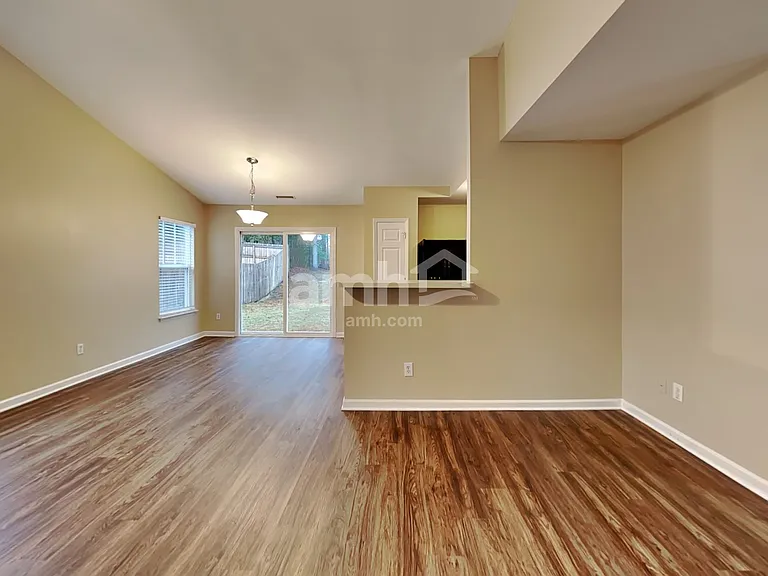 3801 Satinleaf Dr — Photo 5