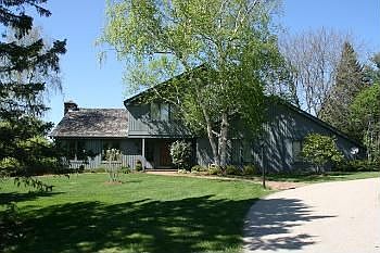 1st image of 6982 Applewood Dr