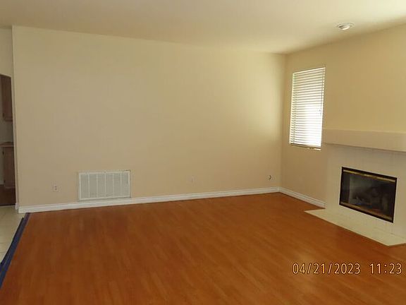 4th image of 40198 Valeriana Ct