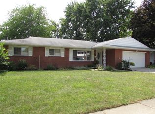 110 Twinbrook Dr, Perrysburg, OH 43551