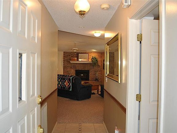 3rd image of 44 Kirkpatrick Ln