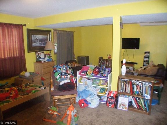 5th image of 1518 Summit Ave