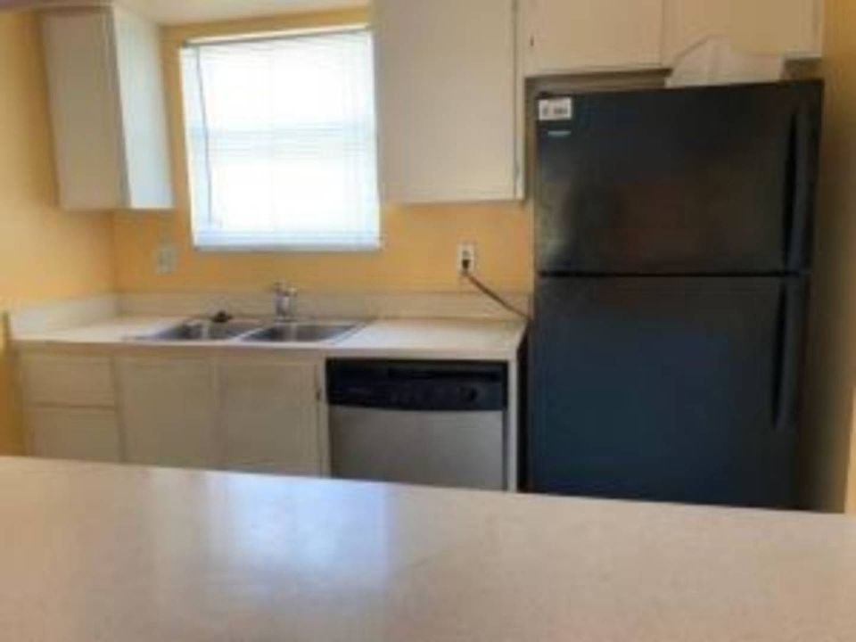 1st image of 2804 Canalside Dr