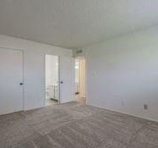 10200 N 97th Ave #B, Peoria, AZ, 85345