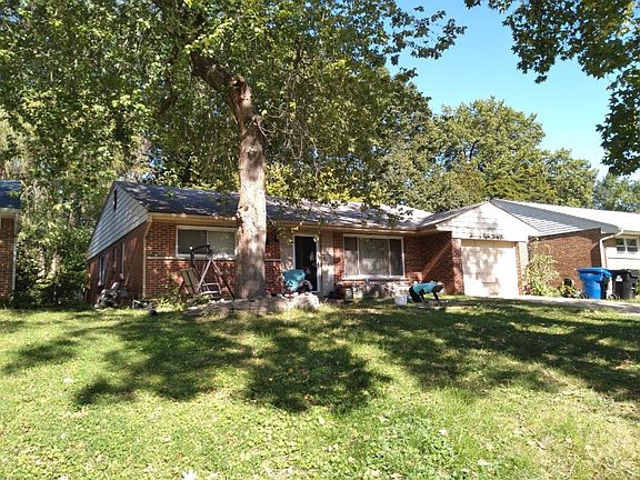 3rd image of 7831 Balson Ave
