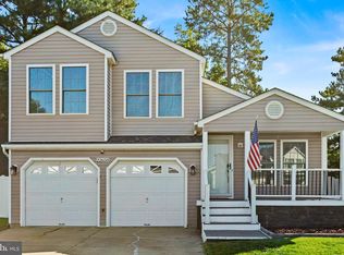 22658 Athlone Dr, Great Mills, MD 20634