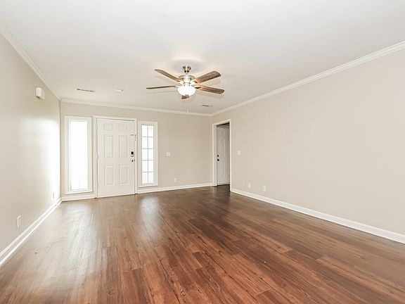 3rd image of 1301 Bundy Ct