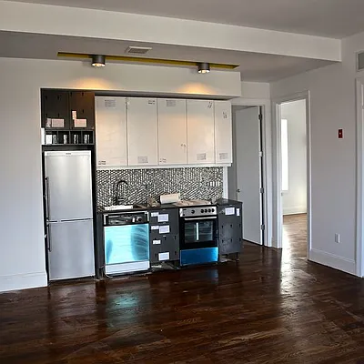 Rented by Nooklyn NYC LLC | media 41