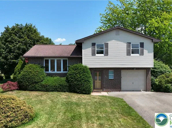 21 Will Ave, Barnesville, PA 18214
