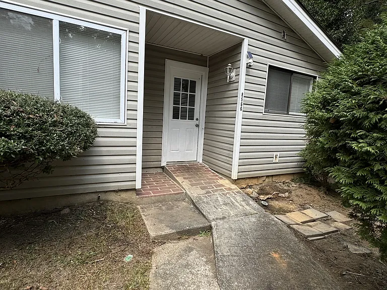 8566 Creekwood Way #1 — Photo 1