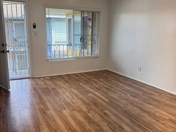 Beachside Bliss, 4665 Muir Ave #1/2, San Diego, CA 92107