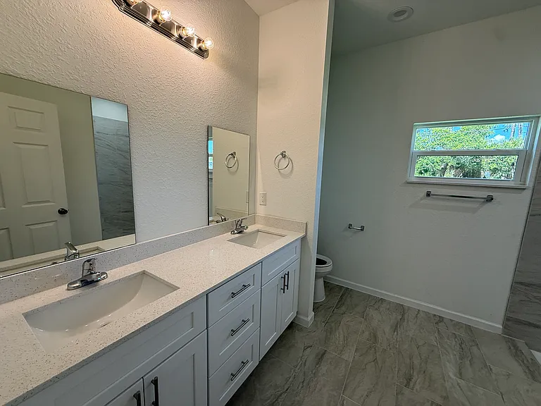 1392 Alabelle Ln — Photo 7