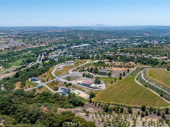 375 Villa Lots Rd, Paso Robles, CA 93446